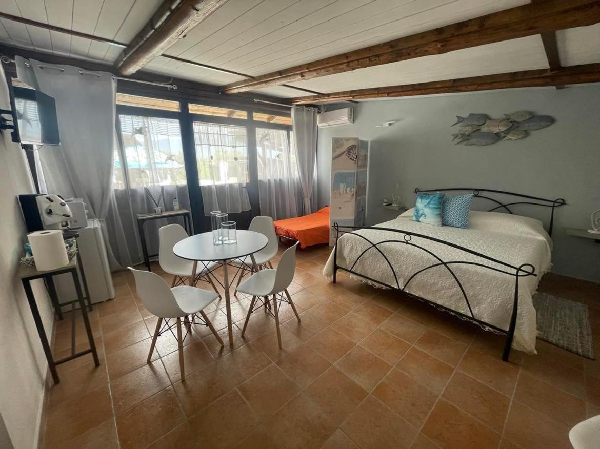 La Casa Del Sole Villa Altavilla Silentina Ruang foto